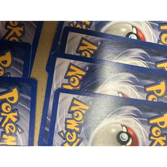 40 Vintage 1st edition pokemon cards MP-Damaged yuka morii neo revelation